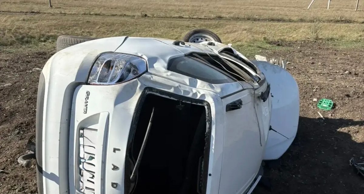 Водитель «Лады Гранты» погиб после съезда в кювет и опрокидывания в Уйском районе